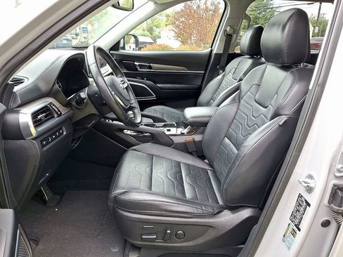 Certified 2021 Kia Telluride SX w/ SX Prestige Package image 15