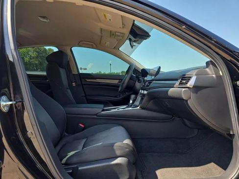 Used 2021 Honda Accord LX image 45