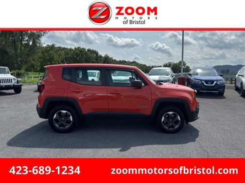 Used 2017 Jeep Renegade Sport w/ Power & Air Group AWD/4WD image 1