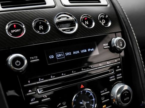 Used 2014 Aston Martin V8 Vantage S RWD image 79