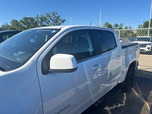 Used 2020 Chevrolet Colorado LT AWD/4WD image 22