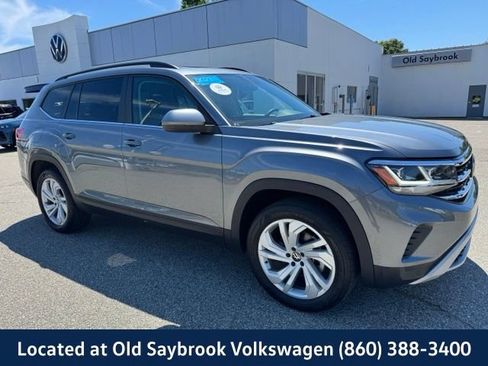 Certified 2023 Volkswagen Atlas SE w/ Panoramic Sunroof Package AWD/4WD image 3