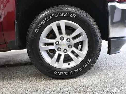 Used 2017 Chevrolet Silverado 1500 LT w/ All Star Edition image 18