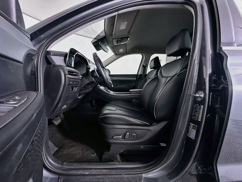 Used 2025 Hyundai Palisade SEL FWD image 13