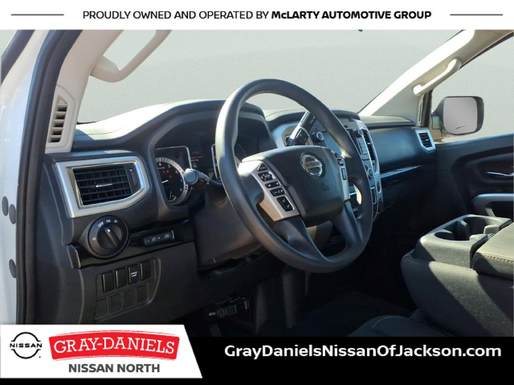 Used 2019 Nissan Titan SV RWD image 10