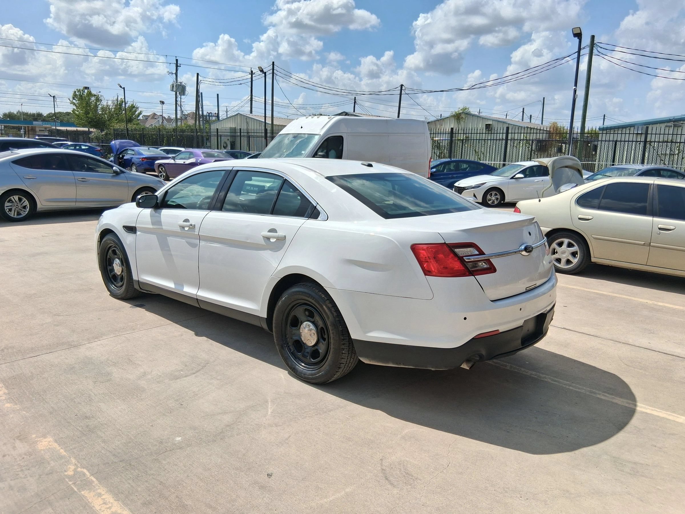 Used 2017 Ford Taurus Police Interceptor w/ Trunk Upfit Package FWD image 4