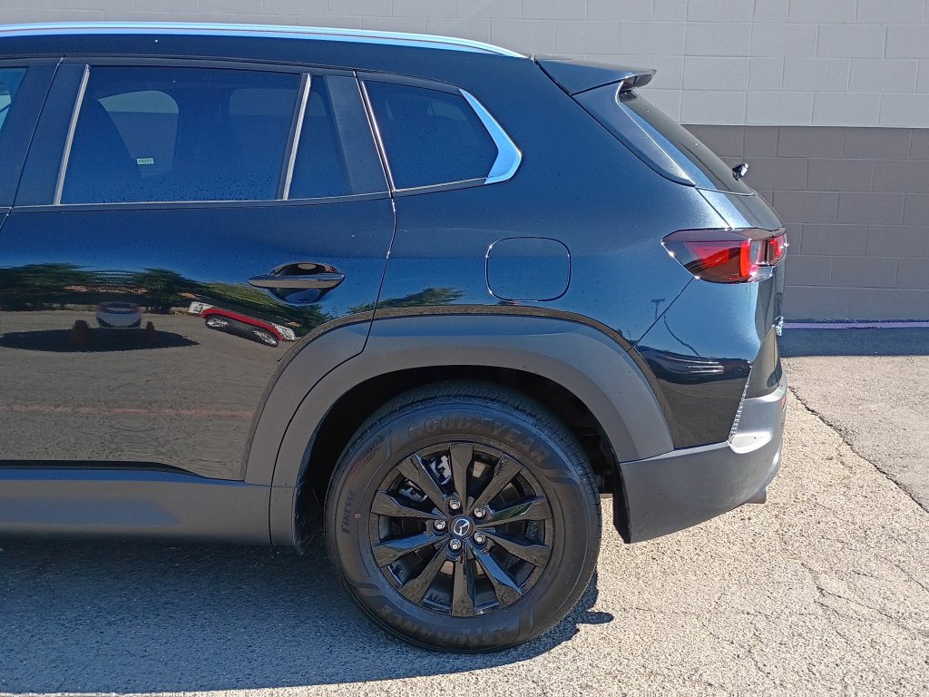 Used 2026 MAZDA CX-50 AWD 2.5 S w/ Preferred Pkg image 8
