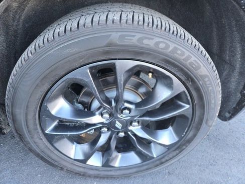 Used 2023 Dodge Durango R/T w/ Blacktop Package image 9