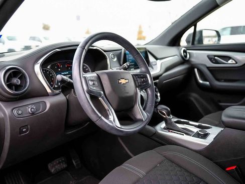 Used 2019 Chevrolet Blazer LT image 10