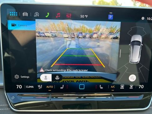 New 2026 Volkswagen Tiguan SE image 23