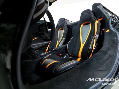 Used 2020 McLaren 720S Performance image 13