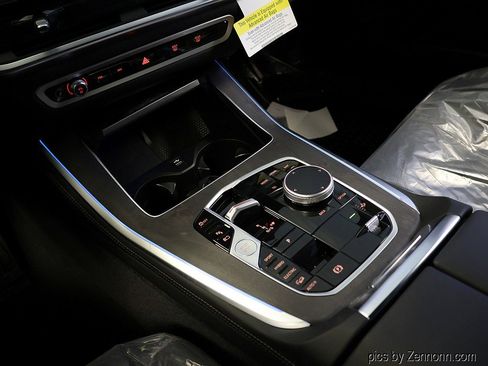 New 2026 BMW X5 xDrive50e w/ M Sport Package image 26