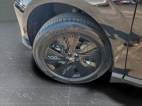 New 2025 Nissan Murano SV image 33