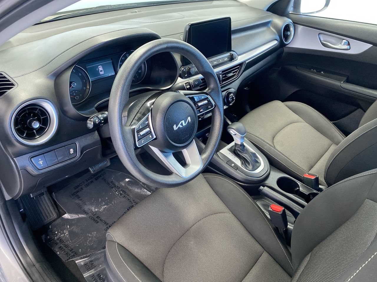 Certified 2024 Kia Forte LXS FWD image 20