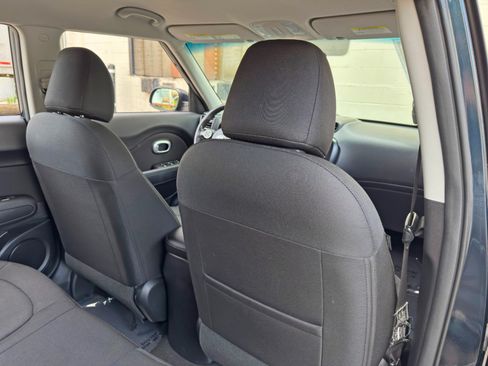 Used 2019 Kia Soul + FWD image 28
