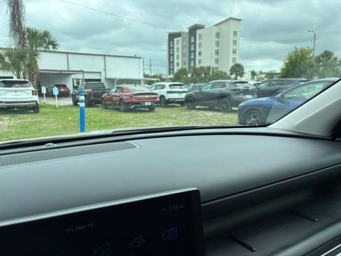 Used 2025 Hyundai Tucson SEL image 38