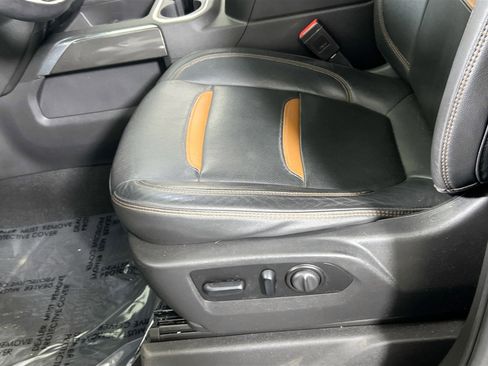 Used 2021 GMC Sierra 1500 AT4 image 18