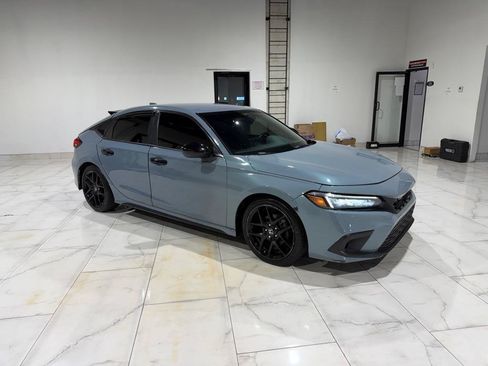 Used 2024 Honda Civic Sport image 3