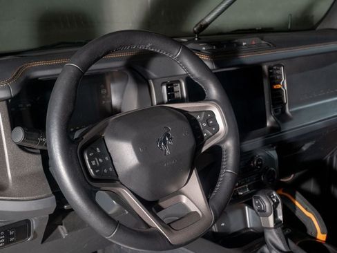 Used 2024 Ford Bronco Badlands AWD/4WD image 11
