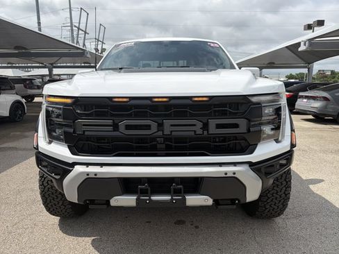 Used 2025 Ford F150 Raptor AWD/4WD image 8