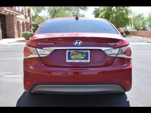 Used 2015 Hyundai Sonata Hybrid FWD image 9