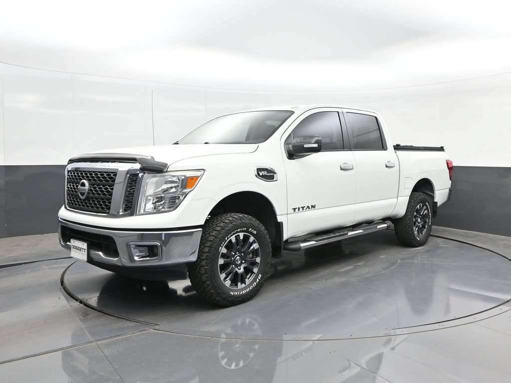 Used 2017 Nissan Titan SV RWD image 22