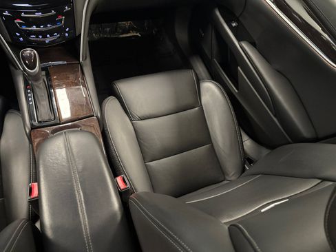 Used 2017 Cadillac XTS Luxury w/ Driver Awareness Package AWD/4WD image 17
