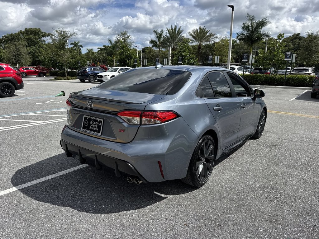 Used 2024 Toyota Corolla SE FWD image 3