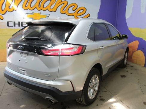 Used 2019 Ford Edge SEL w/ Equipment Group 201A AWD/4WD image 8
