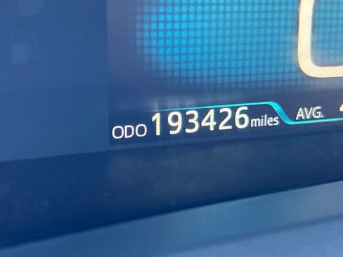 Used 2017 Toyota Prius Three FWD image 30