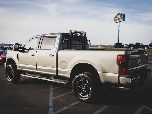 Used 2019 Ford F250 Lariat w/ Lariat Ultimate Package image 22