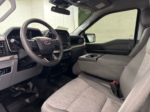 Used 2023 Ford F150 XL w/ Trailer Tow Package image 6