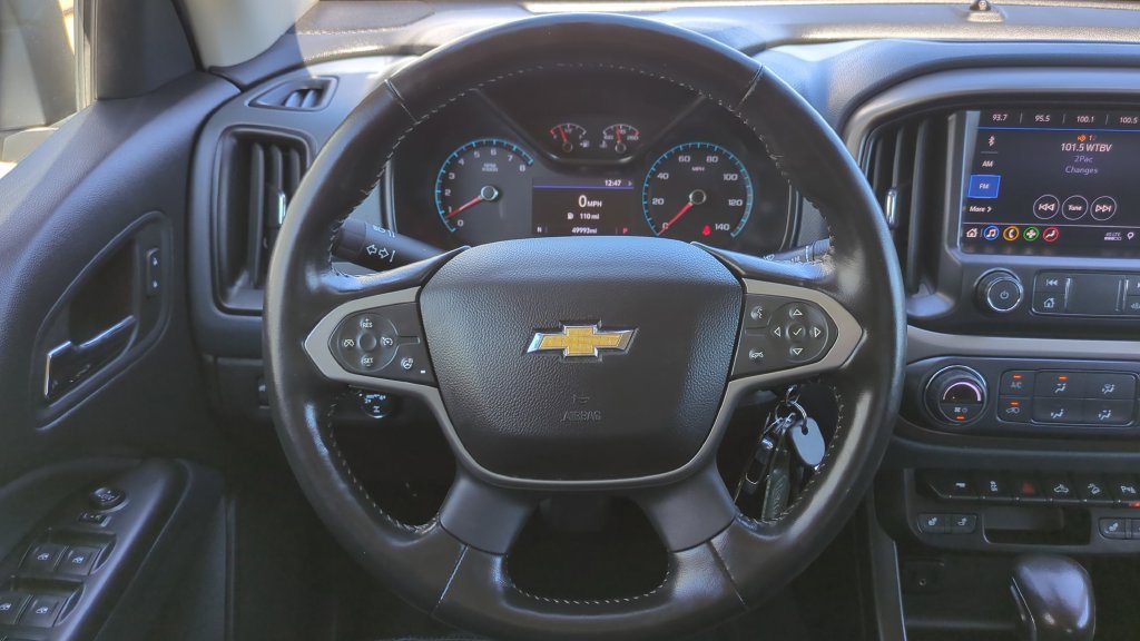 Used 2022 Chevrolet Colorado Z71 AWD/4WD image 15