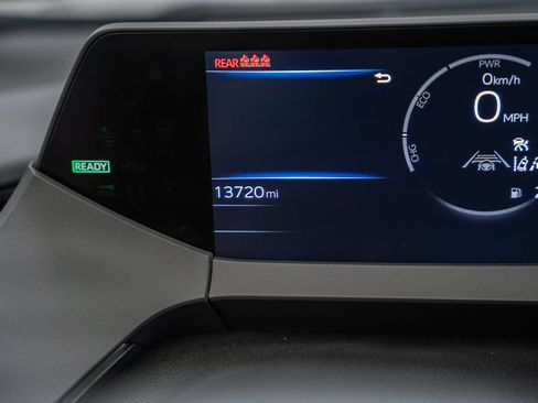 Certified 2024 Toyota Prius XLE FWD image 45