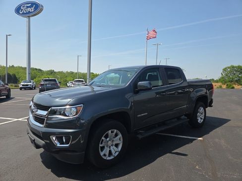 Used 2020 Chevrolet Colorado LT w/ Luxury Package AWD/4WD image 3