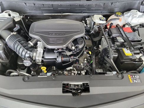 Certified 2024 Cadillac XT6 Sport w/ LPO, Onyx Lite Package AWD/4WD image 25