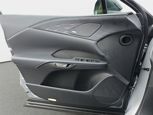 Used 2023 Lexus RX 350 F Sport image 28