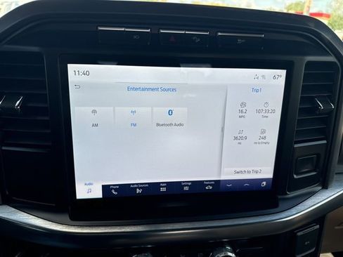 Used 2022 Ford F150 Lariat image 22