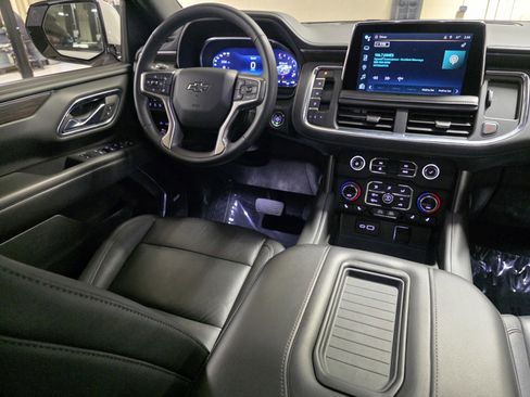 Used 2023 Chevrolet Tahoe Z71 w/ Luxury Package image 21