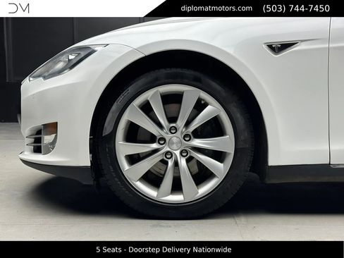 Used 2013 Tesla Model S Performance RWD image 38