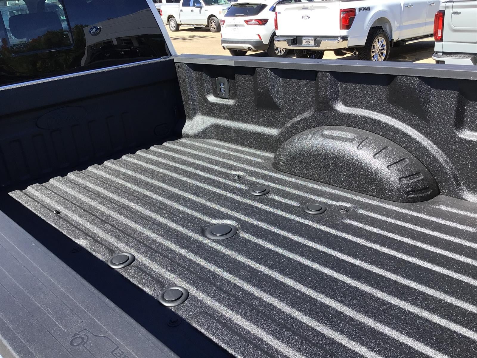 New 2027 Ford F350 Platinum w/ Platinum Plus Package AWD/4WD image 16