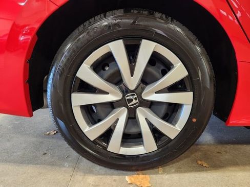 Used 2023 Honda Civic LX image 25