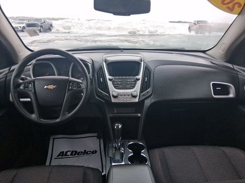 Used 2017 Chevrolet Equinox LS image 17