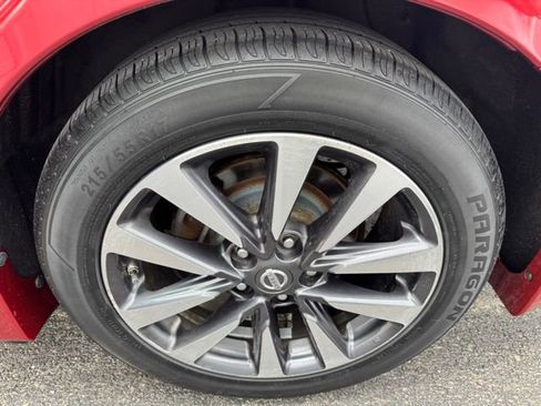 Used 2017 Nissan Altima 2.5 SV image 10