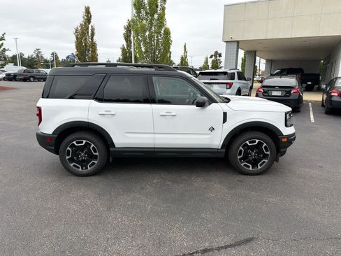 Used 2022 Ford Bronco Sport Outer Banks w/ Tech Package AWD/4WD image 7