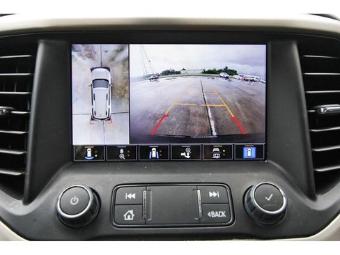 Used 2023 GMC Acadia Denali w/ Denali Ultimate Package FWD image 23