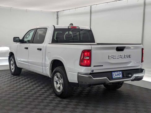 Used 2025 RAM 1500 Big Horn AWD/4WD image 4
