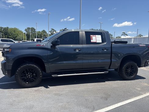 Used 2020 Chevrolet Silverado 1500 LT Trail Boss w/ Convenience Package AWD/4WD image 17