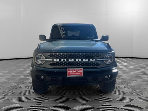 Used 2022 Ford Bronco Badlands image 2