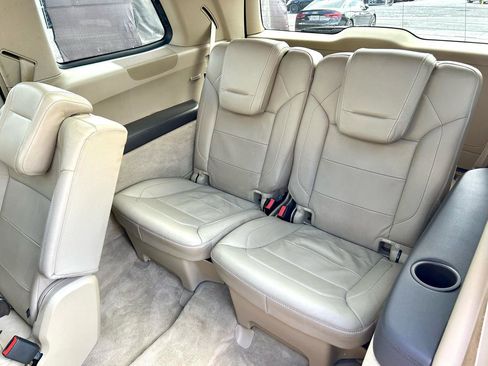 Used 2013 Mercedes-Benz GL 550 4MATIC image 12